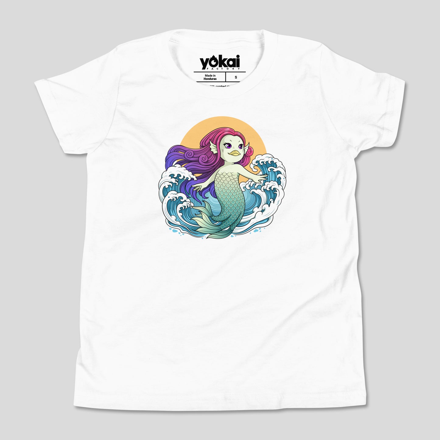 White Amabie kids’ T-shirt with colorful wave artwork